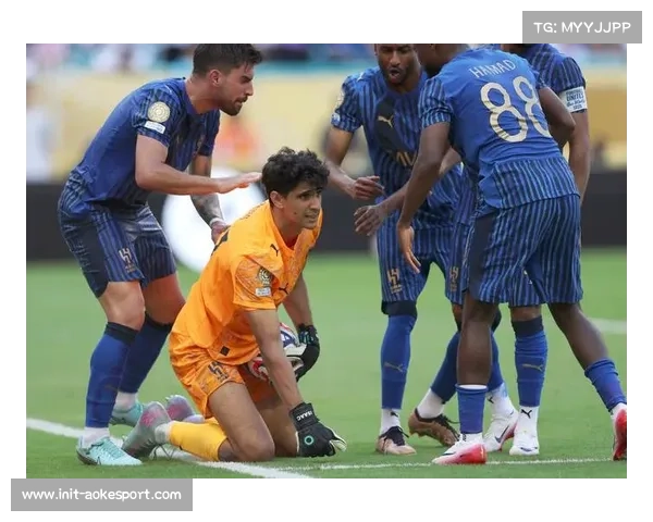 利雅得青年人3：2胜新未来体育城队，亚辛·阿德利首发